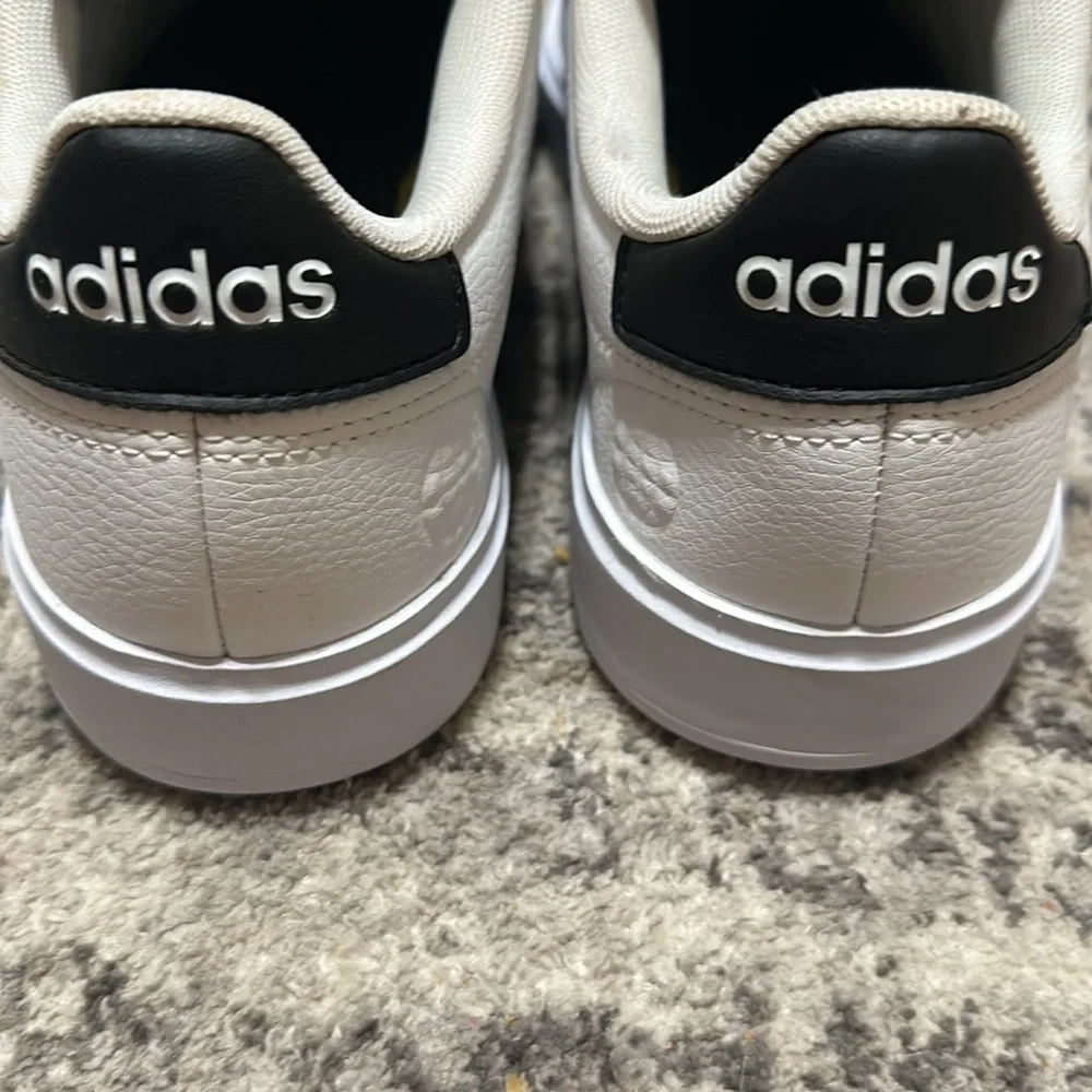 Shoes - Picture 3 of 5